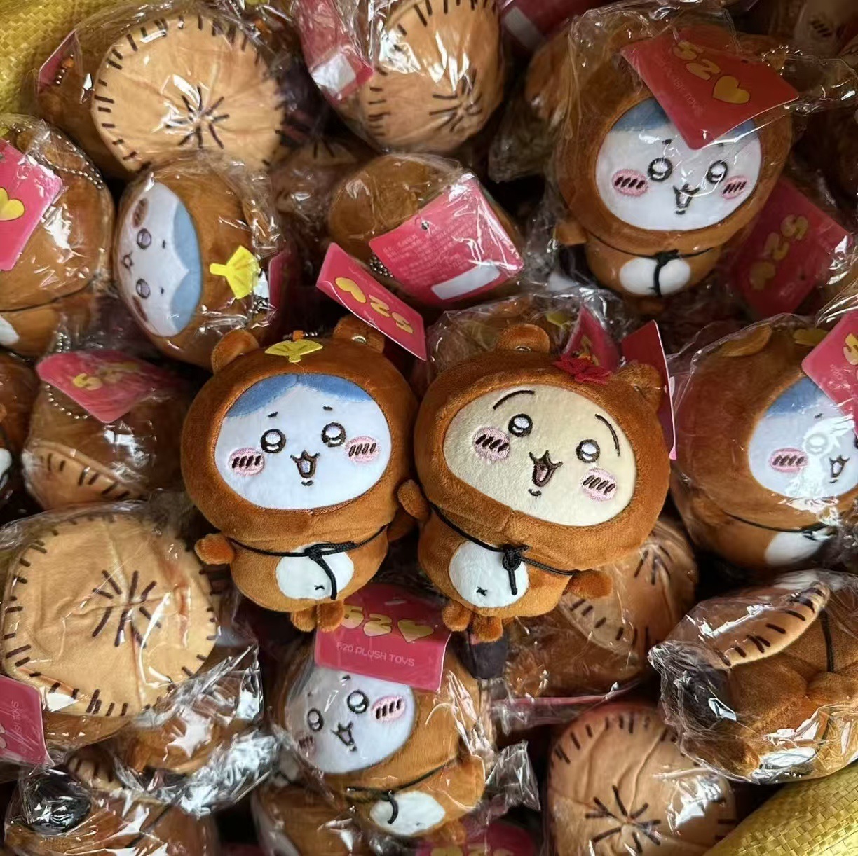 ジイタヌキぬいぐるみキーホルダー 日本アニメコスプレ人形 ソ - Japanese Fan のレビューと価格